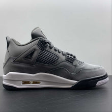 Carregar imagem no visualizador da galeria, Tênis Nike Air Jordan 4 Retro
