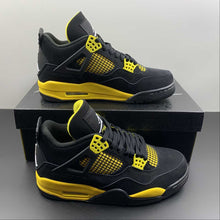 Carregar imagem no visualizador da galeria, Tênis Nike Air Jordan 4 Retro
