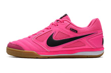 Carregar imagem no visualizador da galeria, Nike SB Gato Futsal - Rosa
