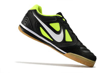 Carregar imagem no visualizador da galeria, Nike SB Gato Futsal - Preto Verde Limão
