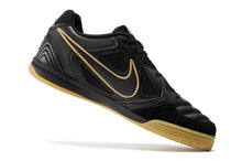 Carregar imagem no visualizador da galeria, Nike SB Gato Futsal - Preto Dourado
