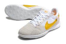 Carregar imagem no visualizador da galeria, Nike Street Gato Futsal - Branco Dourado
